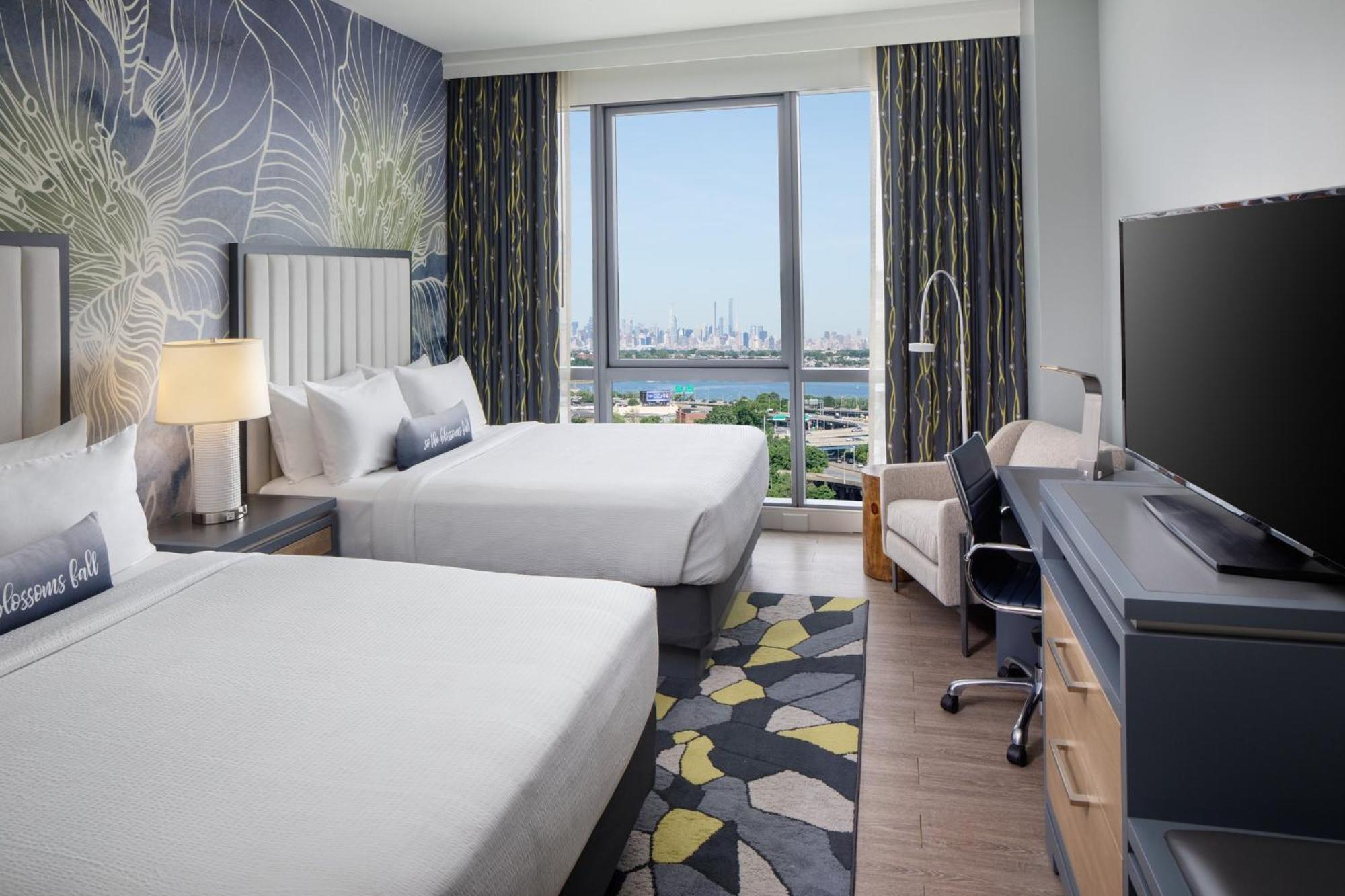 Hotel Indigo Flushing - Laguardia Ню Йорк Екстериор снимка